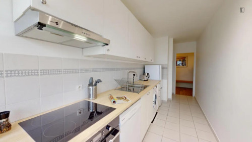 Charismatic double bedroom in Saint-Lambert