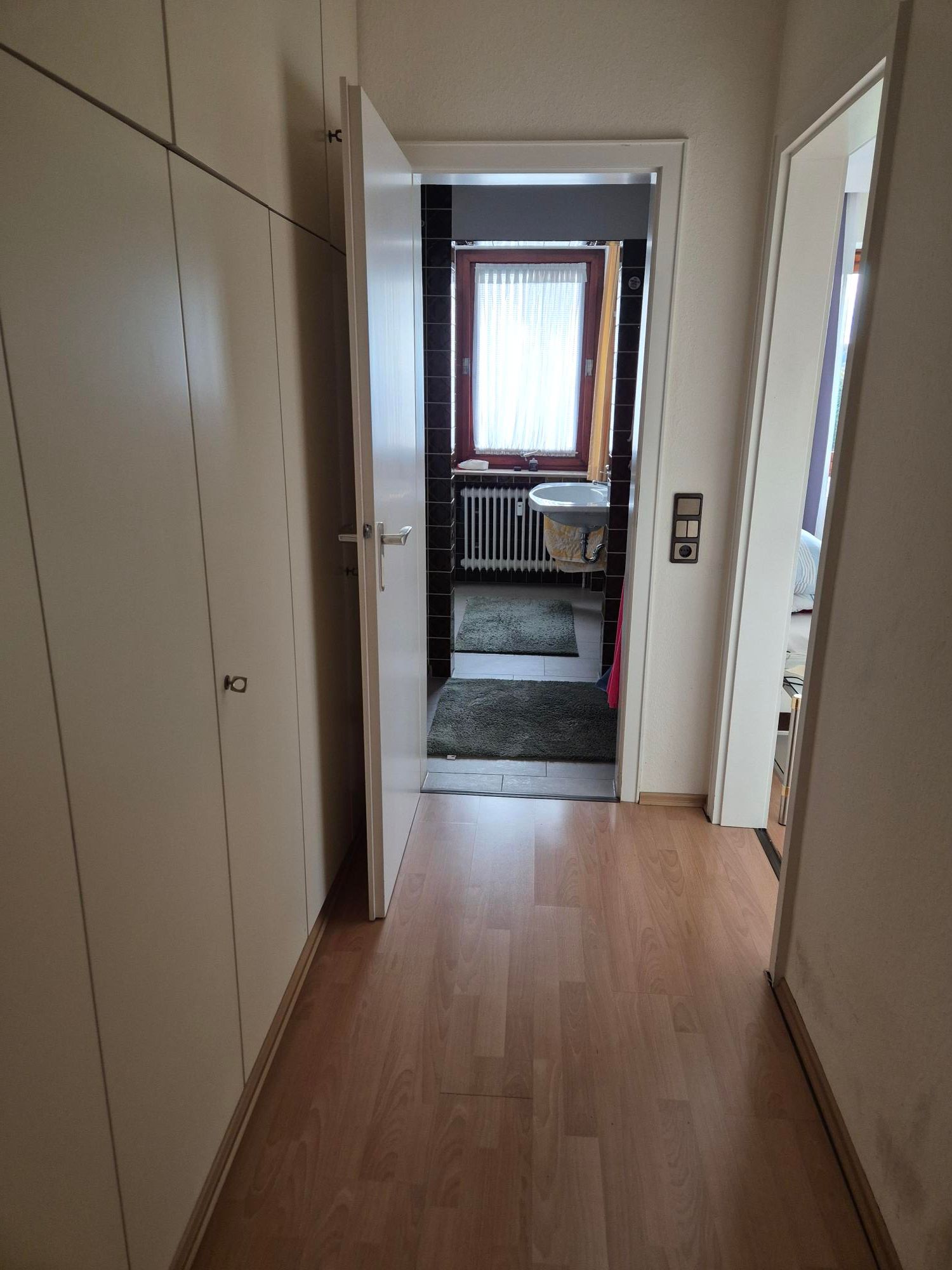  Großzügige 120m² Lichtdurchflutete Wohnung Im Grünen  -  großzügige 120m² lichtdurchflutete Wohnung im Grünen  - Gallery -  8
