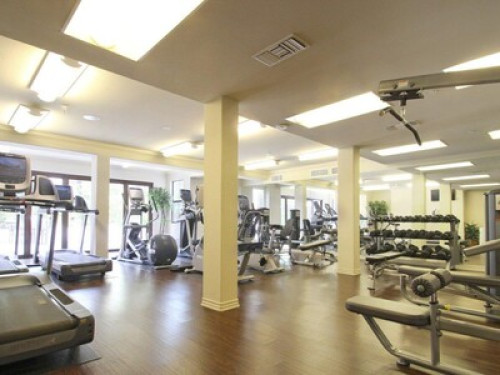 Clean, Modern, and Ready for You - Gallery - 6