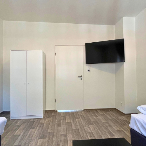 Spacious & neat apartment located in Neumünster