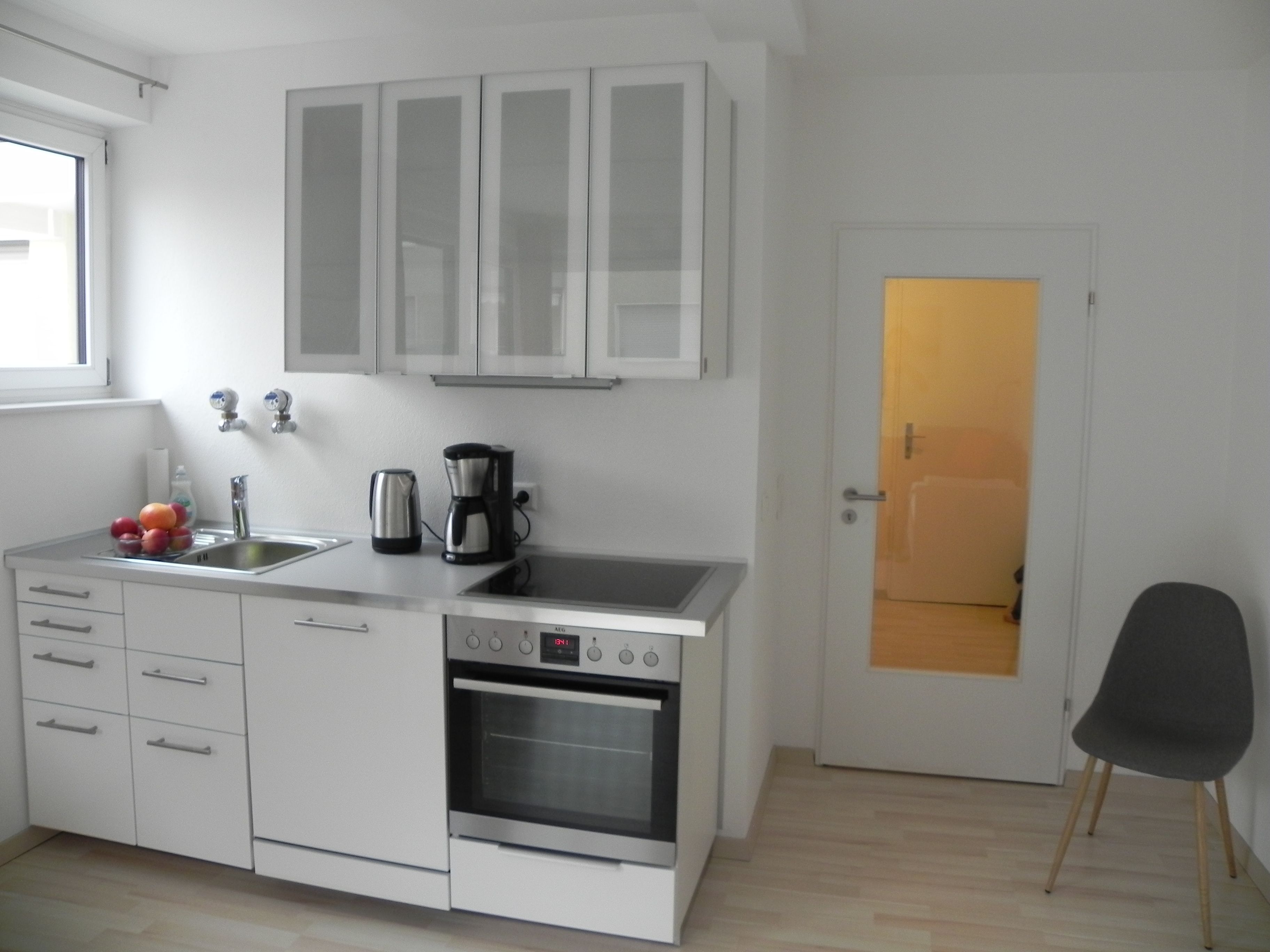  Studio-Apartment - Centrally Located, Danube + Ulm By Foot, Private Parking, Lift, W-LAN  -  Studio-Apartment - centrally located, Danube + Ulm by foot, private parking, lift, W-LAN  - Gallery -  3