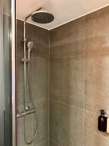 Zentrales Studio-Appartment mit Terrasse