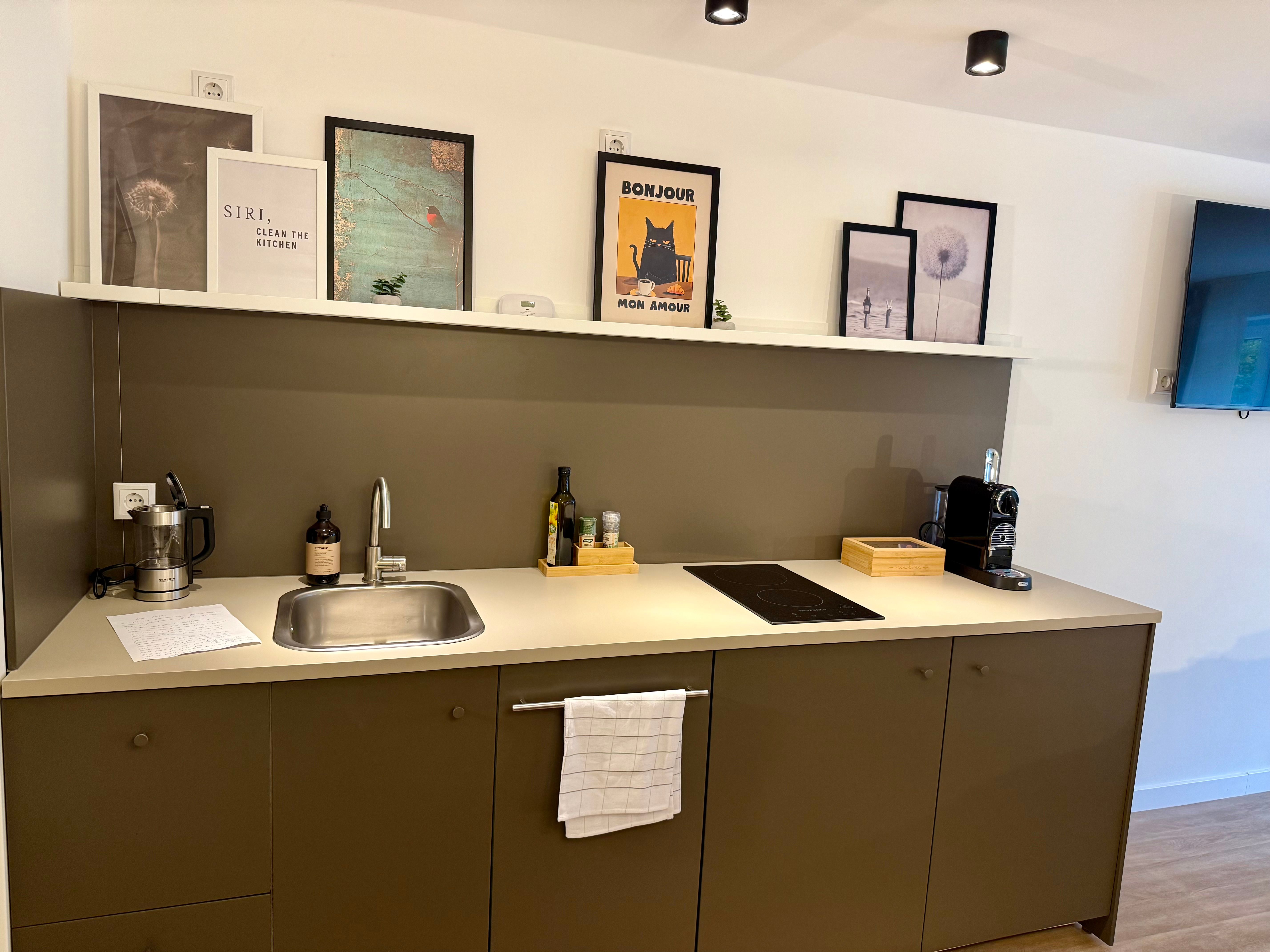 Zentrales Studio-Appartment Mit Terrasse - Zentrales Studio-Appartment mit Terrasse - Gallery - 18