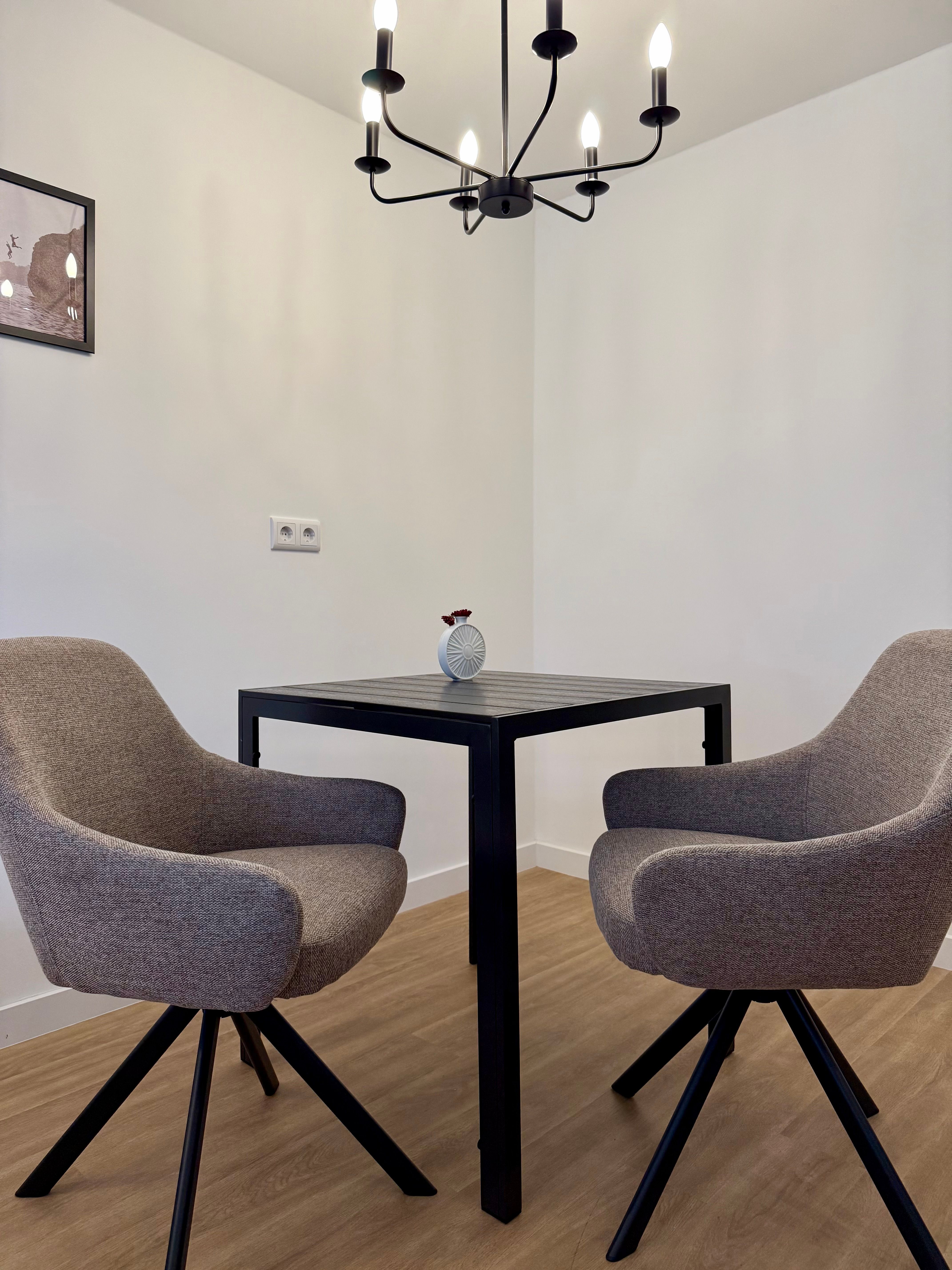 Zentrales Studio-Appartment Mit Terrasse - Zentrales Studio-Appartment mit Terrasse - Gallery - 6