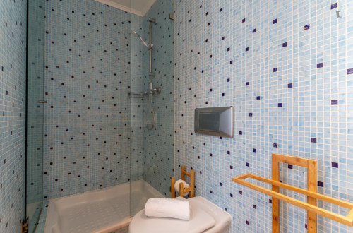 Vibrant 2 Bedroom Apartment with a balcony in front of Sesimbra Beach - Gallery - 20