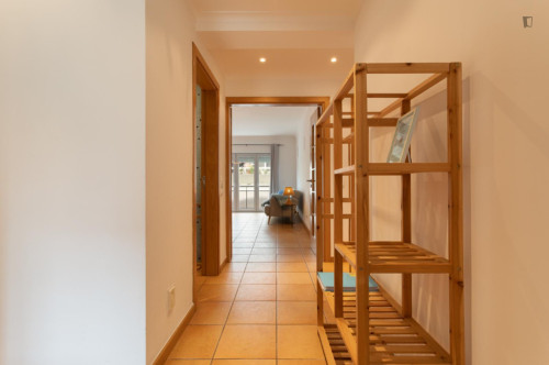 Vibrant 2 Bedroom Apartment with a balcony in front of Sesimbra Beach - Gallery - 12