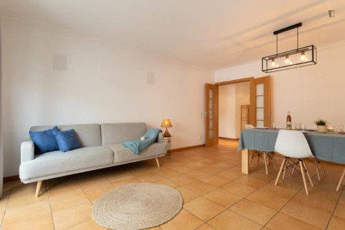 Vibrant 2 Bedroom Apartment with a balcony in front of Sesimbra Beach - Gallery - 30