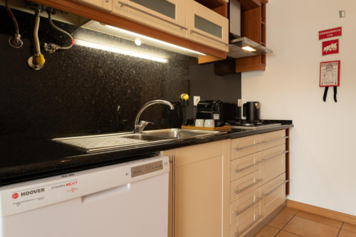 Vibrant 2 Bedroom Apartment with a balcony in front of Sesimbra Beach - Gallery - 37