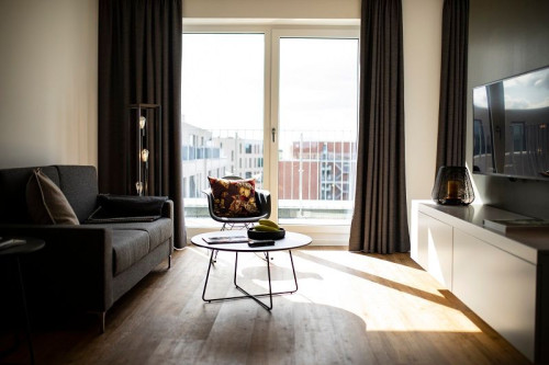 Temporary living in Oldenburg's harbor quarter