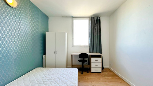 Neat, lovely private room