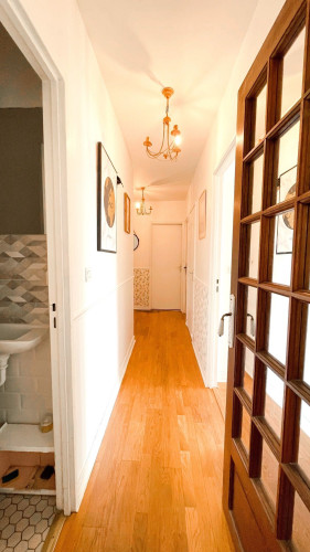 Beautiful private Room 5 min walk to metro line 8