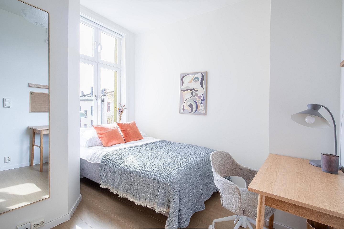 Room 1 - Standard - Private - 8