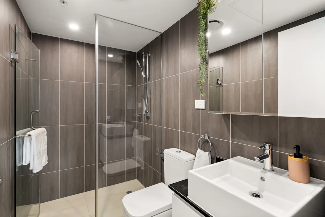  Unfurnished 2 Bedrooms 2 Bathrooms  -  UKO Parramatta Central  - Gallery -  2