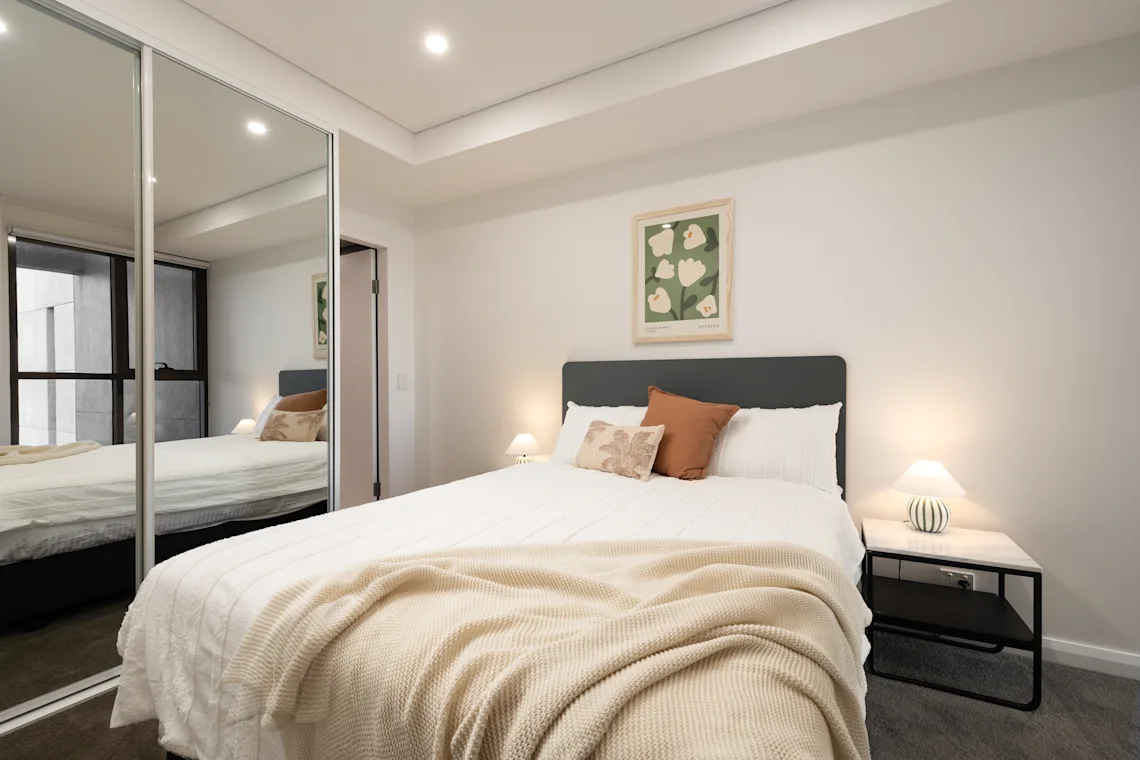  Furnished 3 Bedrooms 2 Bathrooms  -  UKO Parramatta Central  - Gallery -  6