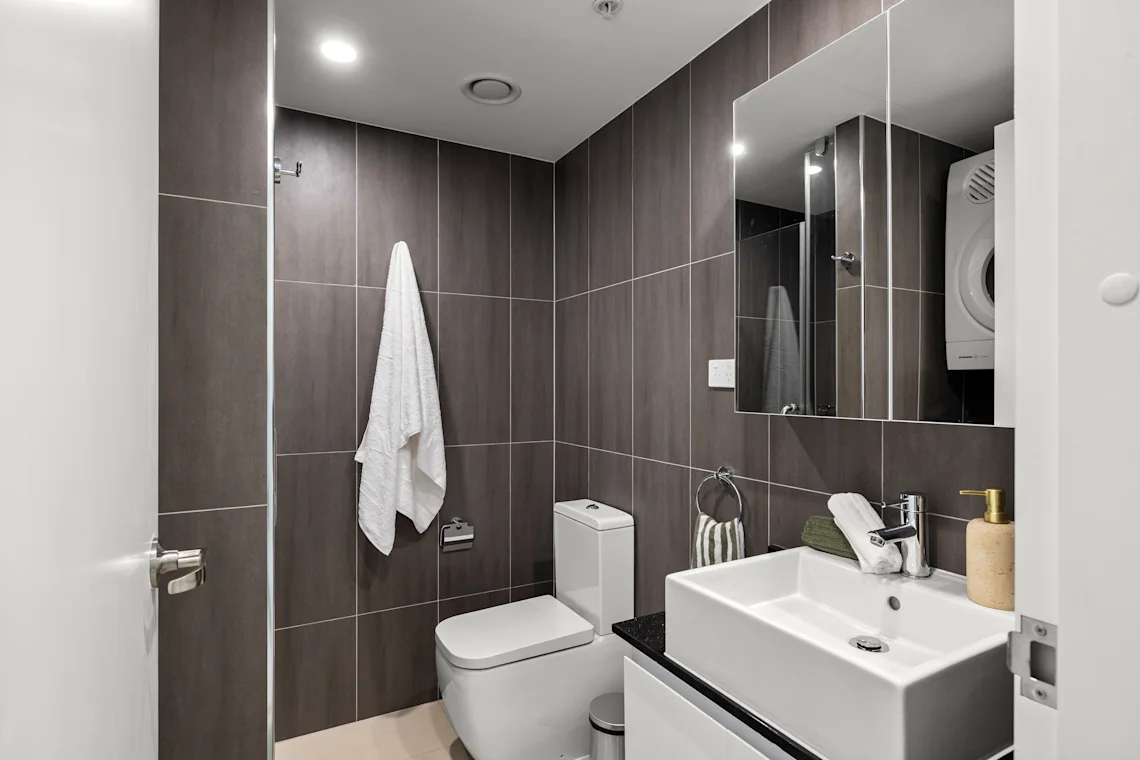  Furnished 3 Bedrooms 2 Bathrooms  -  UKO Parramatta Central  - Gallery -  7