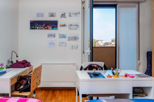 viale dell'innovazione 22 sc.8 p.2  shared room d1 - bed a