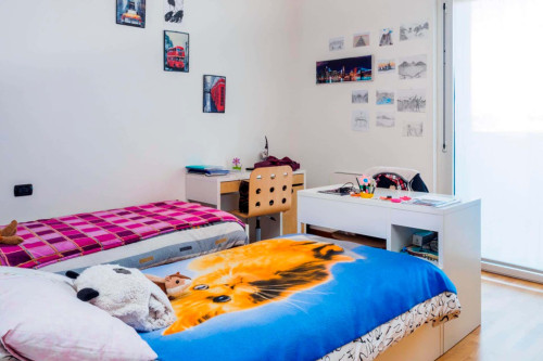 viale dell'innovazione 22 sc.8 p.2  shared room d1 - bed a