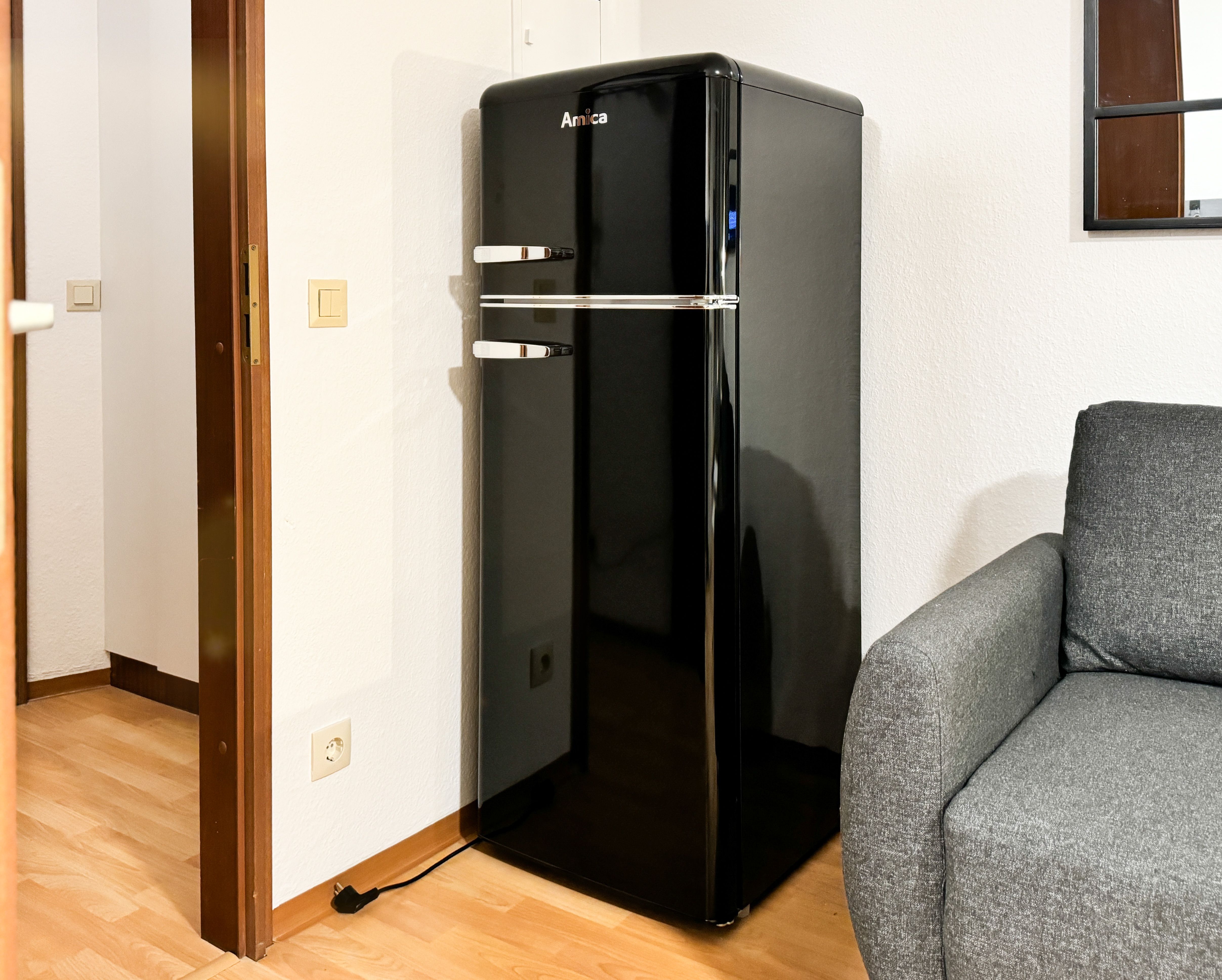 Modern Apartment In The Heart Of Karlsruhe - 2