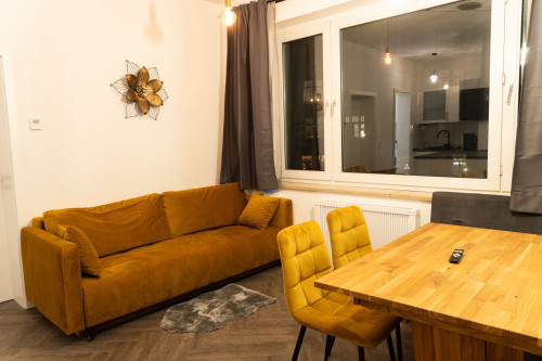 New comfort 3 room apartment Lübeck central with parking