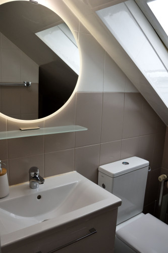 Near Frankfurt City, modern, stylish and comfortable! Pretty and fantastic apartment with nice city view