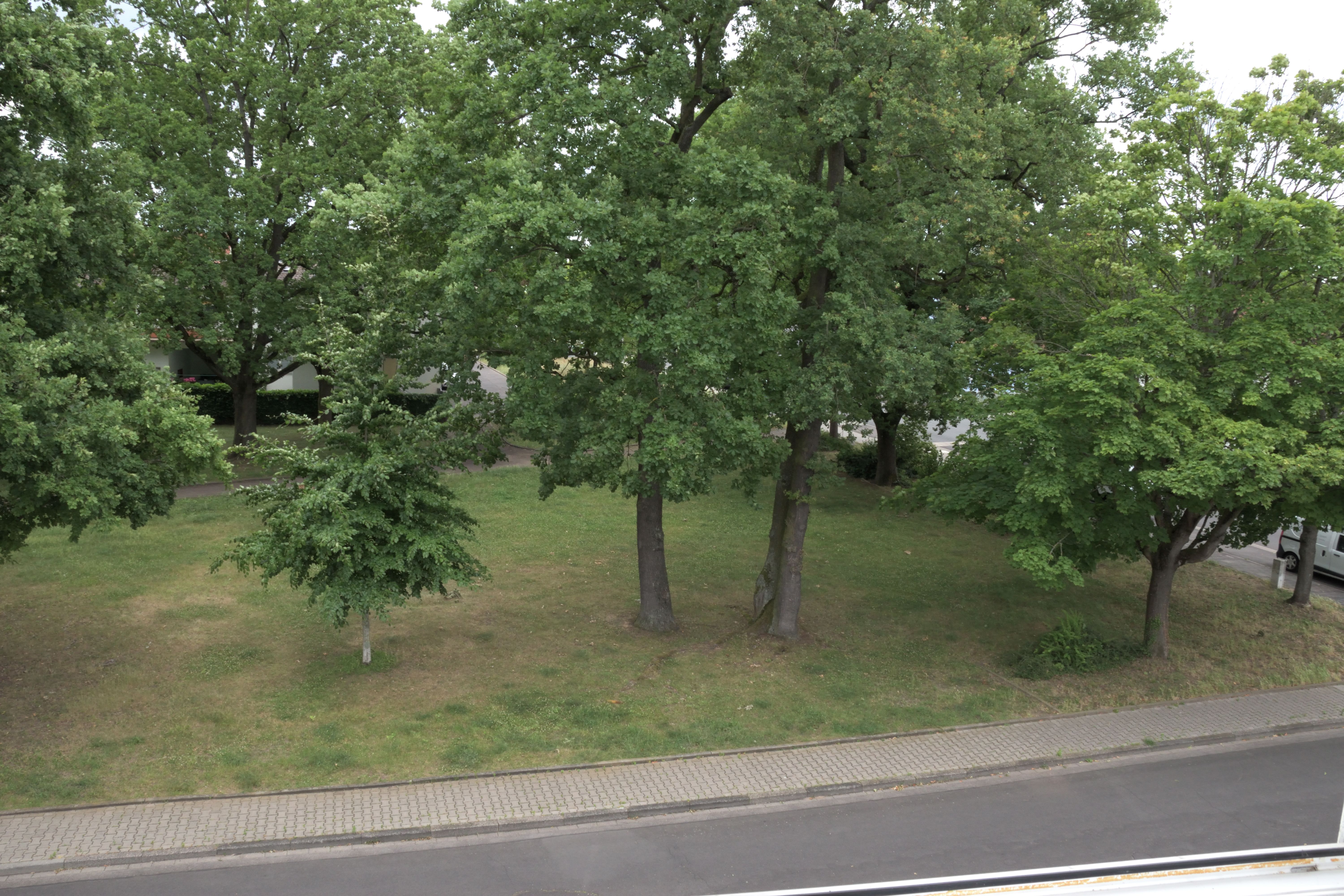 Near Frankfurt City, Modern, Stylish And Comfortable! Pretty And Fantastic Apartment With Nice City - 2