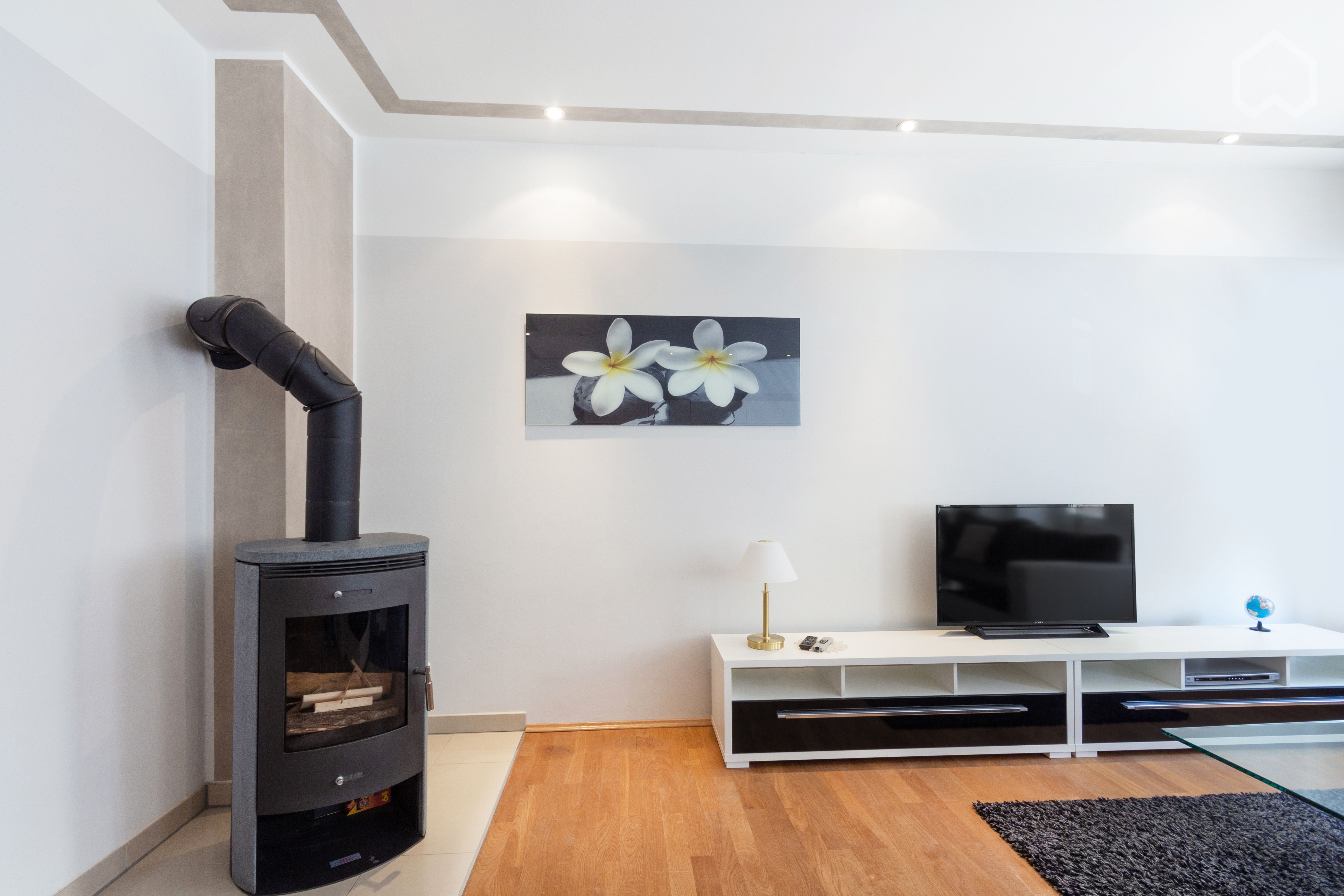 Fashionable And Cute Apartment - 16