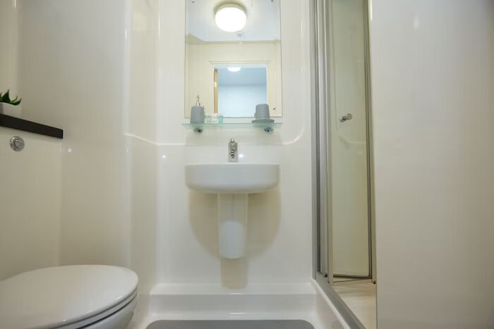  Studio Silver  -  Merchant Apartments  - Gallery -  2