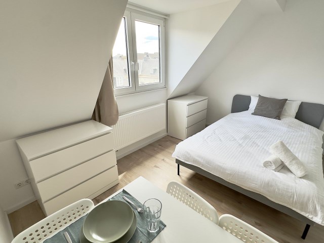 New & cozy Studio in the City Center with Roof Top View