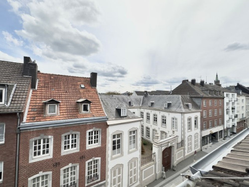 New & cozy Studio in the City Center with Roof Top View - Gallery - 6
