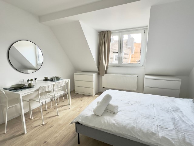 Studio - New & cozy Studio in the City Center with Roof Top View - Gallery - 1