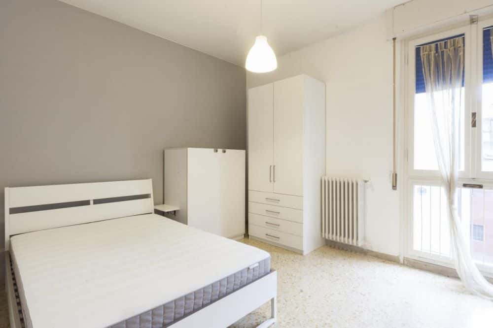  Ampia Stanza In Via Targioni Tozzetti  -  Ampia stanza in Via Targioni Tozzetti  - Gallery -  1
