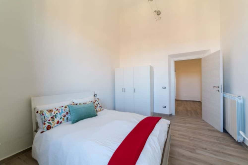 Spaziosa camera in Via Giotto