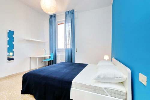 Stanza in Via Bellini