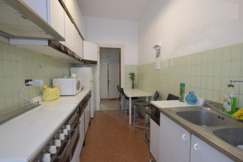 Big Room With Balcony Next to Metro B Libia - Ideal for Students