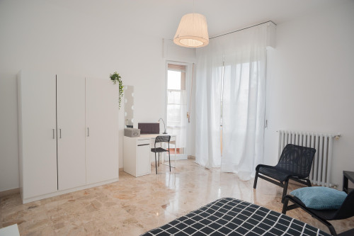 via Baracca 1 - Stanza 36