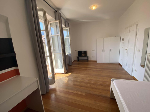 VIA PORTICI 11 - Stanza 17