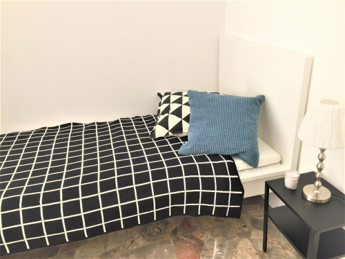 VIA Q. SELLA 44 - Stanza 52