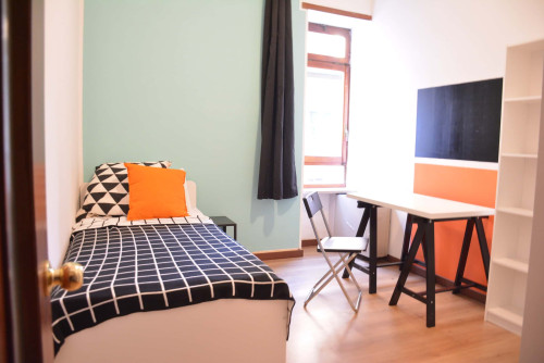 Via Tigellio 20b - Stanza 53