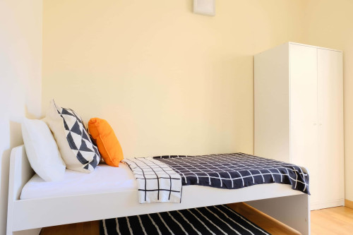 Via Pola n5 - Stanza 61