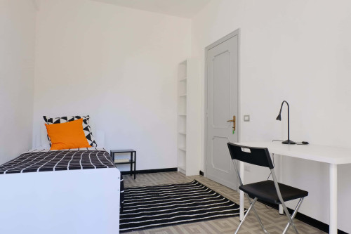 Via Pola n5 - Stanza 62