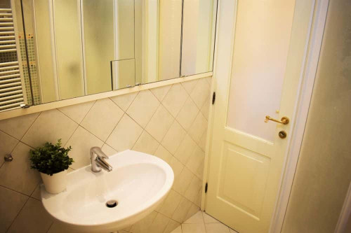 Spaziosa camera matrimoniale con bagno privato Porta al Prato. - Gallery - 10