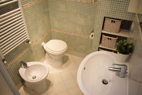 Spaziosa camera matrimoniale con bagno privato Porta al Prato. - Gallery - 9