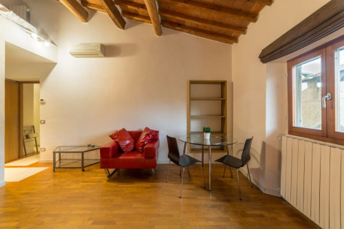 Stanza in Via Ponte Alle Mosse