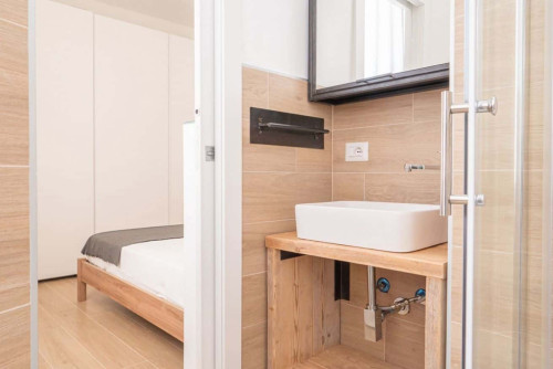 Luminoso trilocale vicino Piazza Cinque Giornate  - Gallery -  5