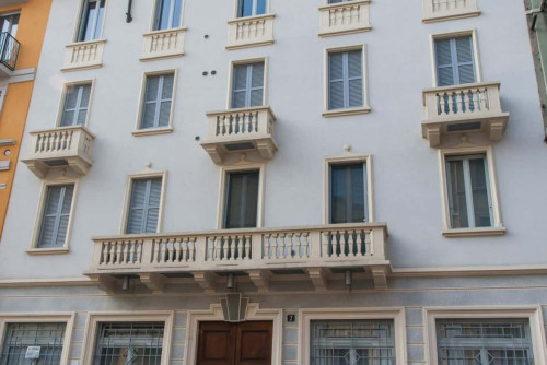 Bilocale moderno con terrazza in zona Loreto