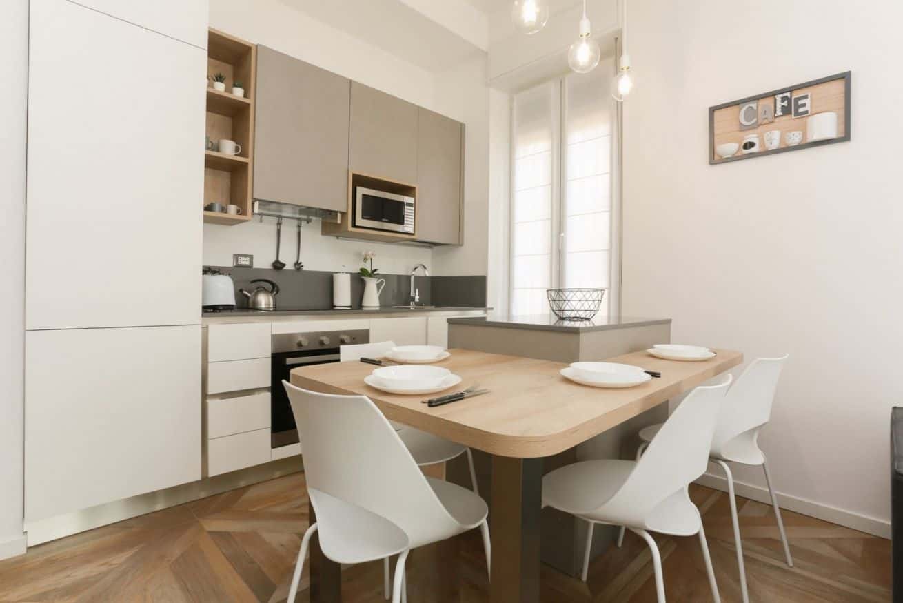  Stupendo Trilocale Vicino All'Università Bocconi  -  Stupendo trilocale vicino all'Università Bocconi  - Gallery -  1