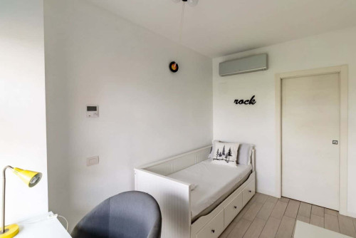 Spazioso plurilocale con terrazza in zona Forlanini - Gallery - 7