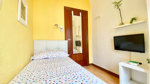 Habitación tranquila......Huertas 5