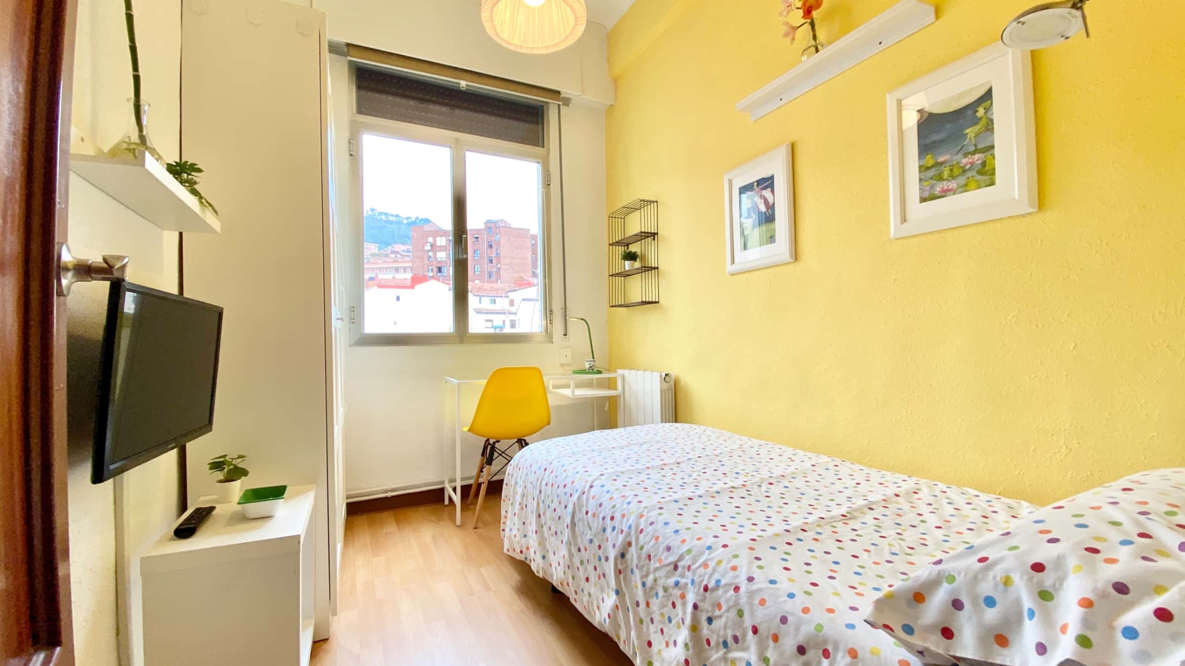 Habitación Tranquila......Huertas 5 - 2