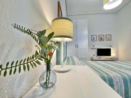 Ledesma 4 Habitación con sala de dormir y sala de trabajo o estudio.  - Gallery -  5